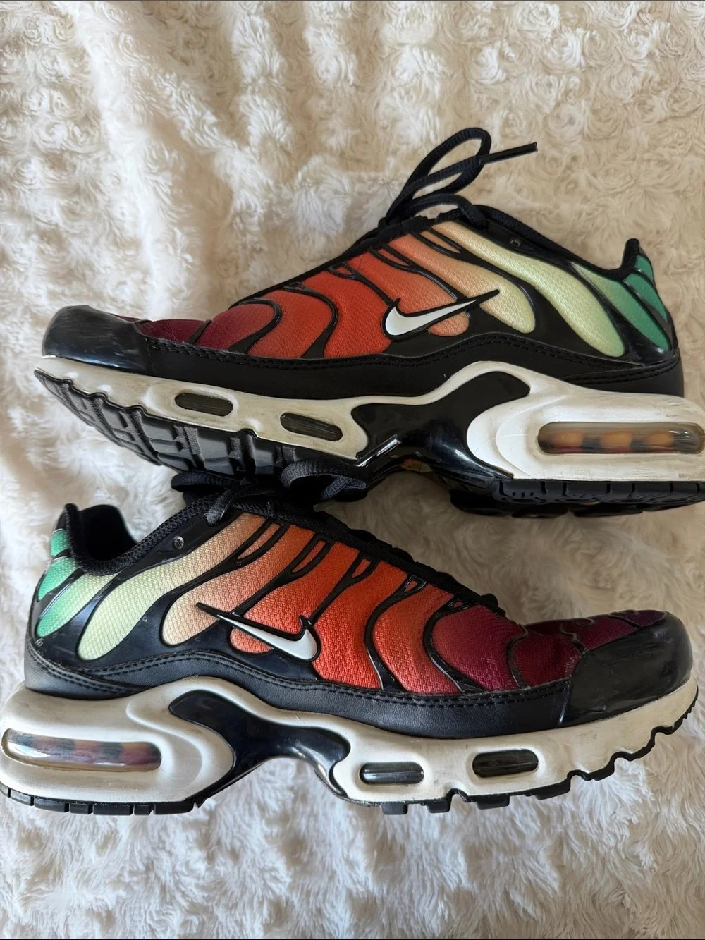 🔥NIKE AIR MAX TN🔥 Women’s sneakers size 7.5
